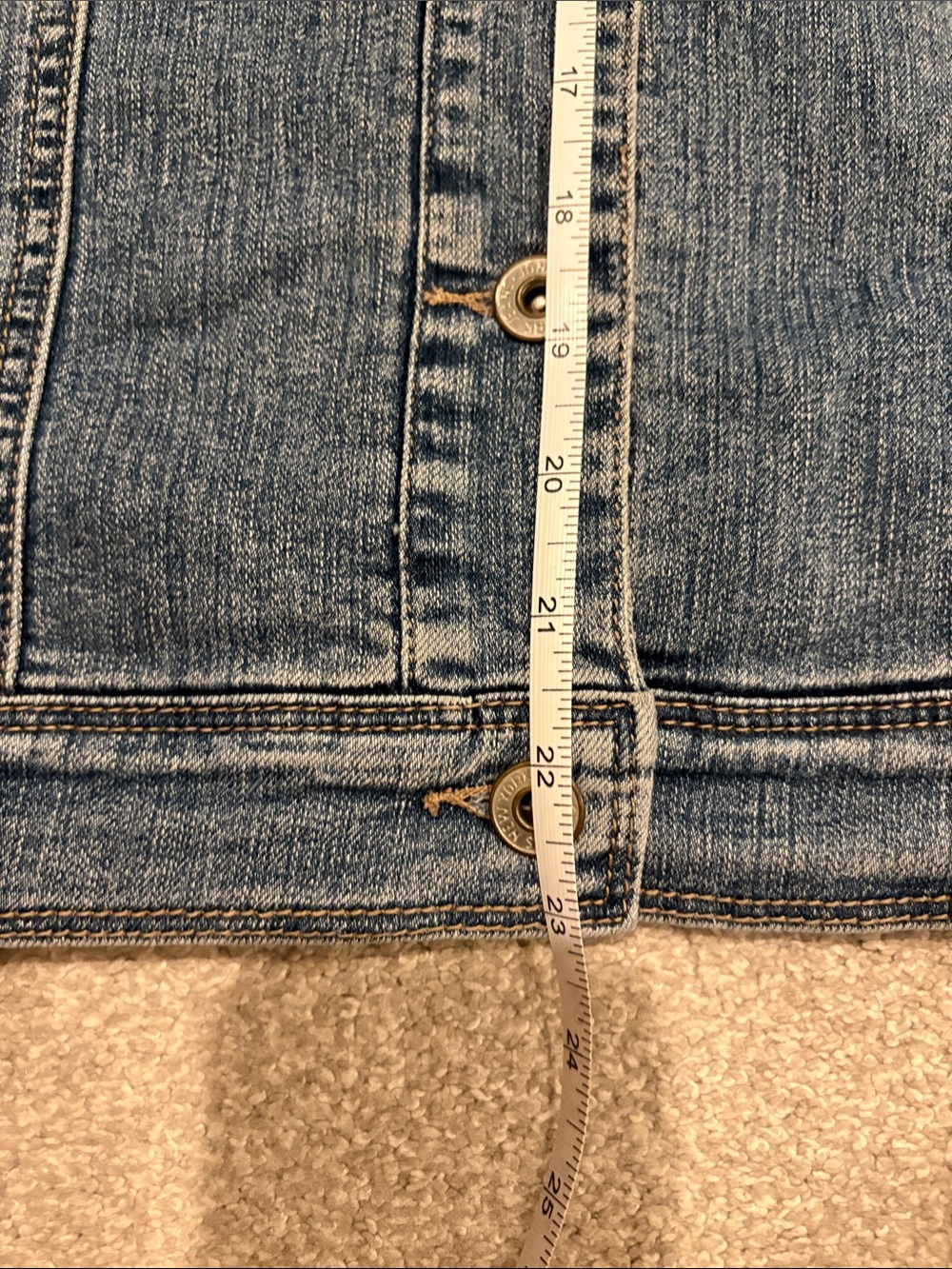 Jean jacket - Picture 7 of 9